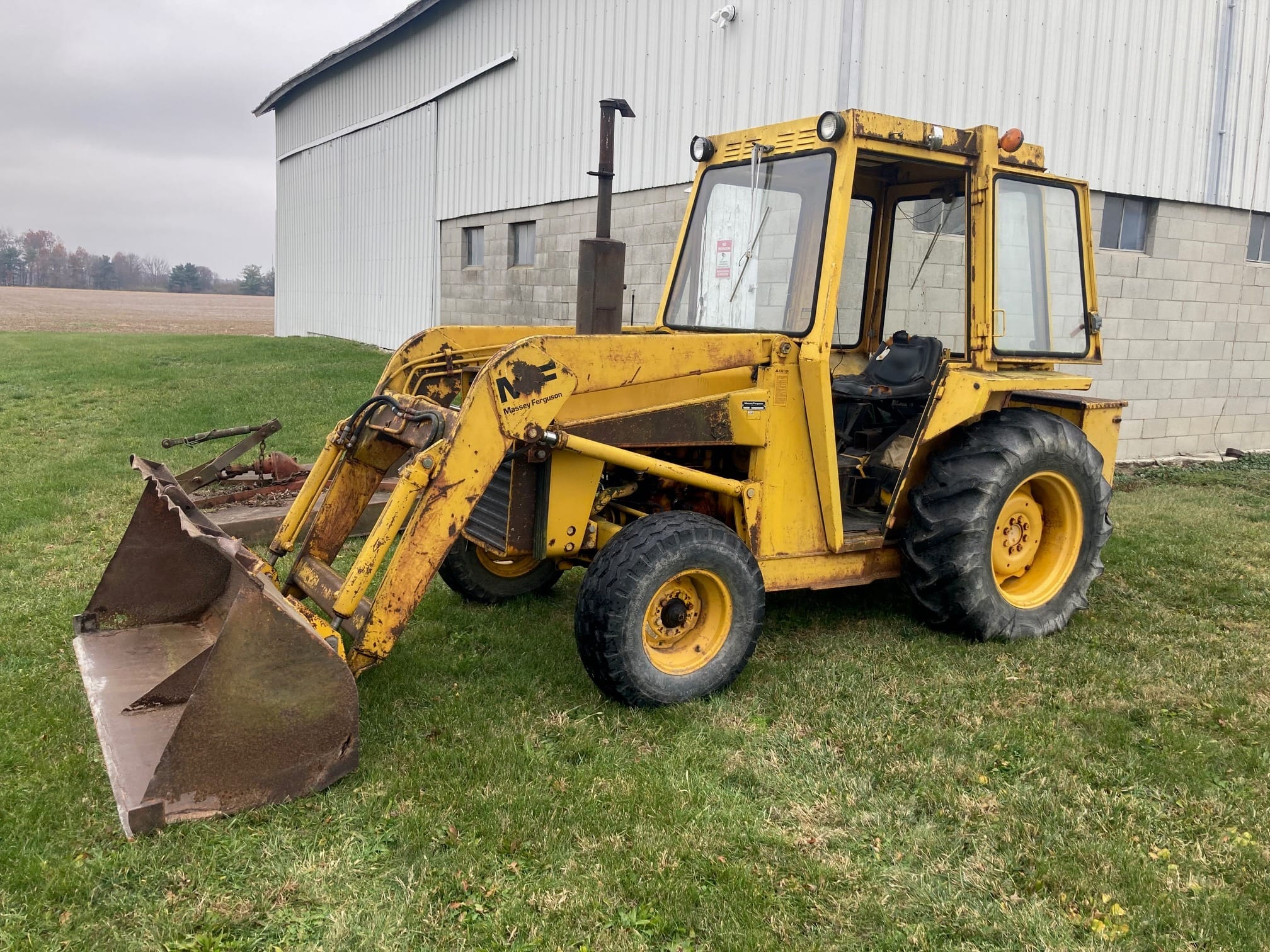 Massey Ferguson 20C Equipment Image0
