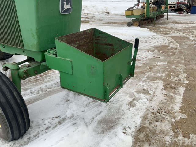 Image of John Deere 4640 equipment image 1