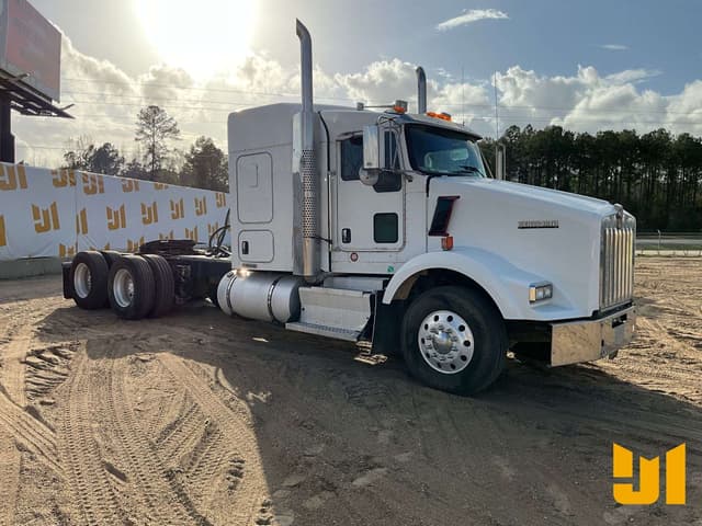 Image of Kenworth T800 equipment image 2