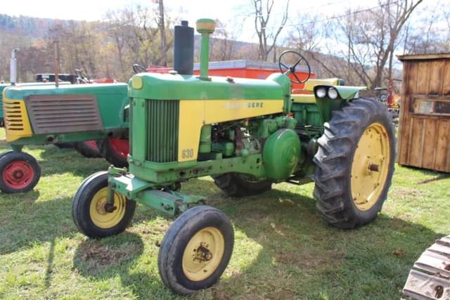 Image of John Deere 630 equipment image 2