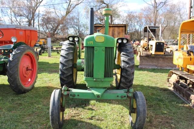 Image of John Deere 630 equipment image 1