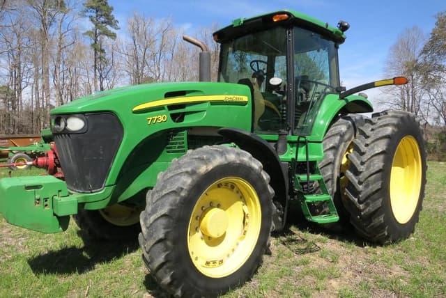 Image of John Deere 7730 equipment image 1