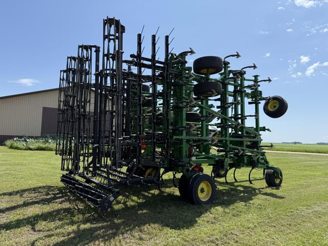 Image of John Deere 2230FH equipment image 4