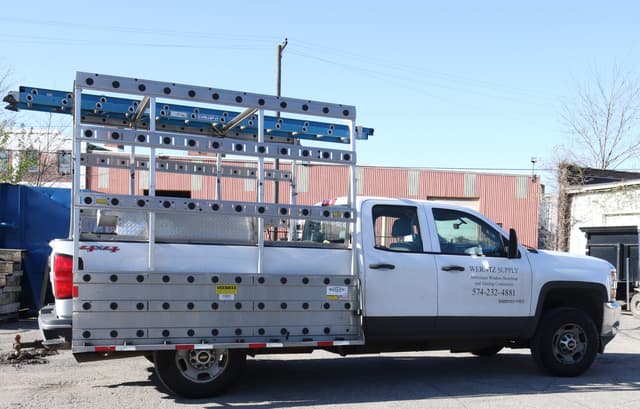 Image of Chevrolet 2500HD equipment image 1