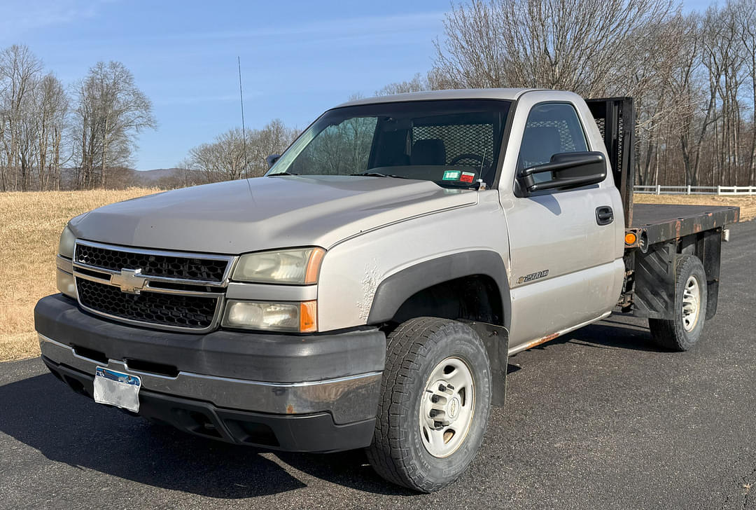 Image of Chevrolet K2500 Primary image