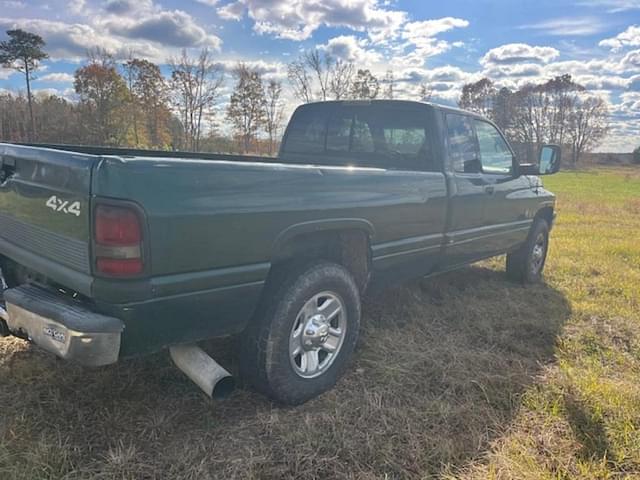 Image of Dodge Ram 2500 equipment image 4