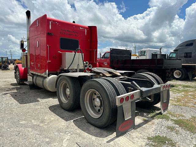 Image of Peterbilt 379 equipment image 3