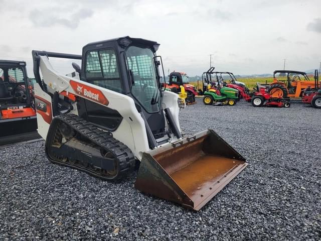 Image of Bobcat T76 equipment image 2