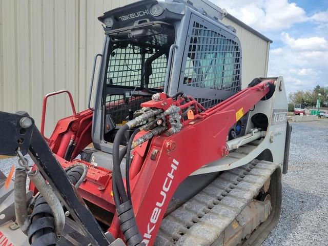 Image of Takeuchi TL12R2 equipment image 1