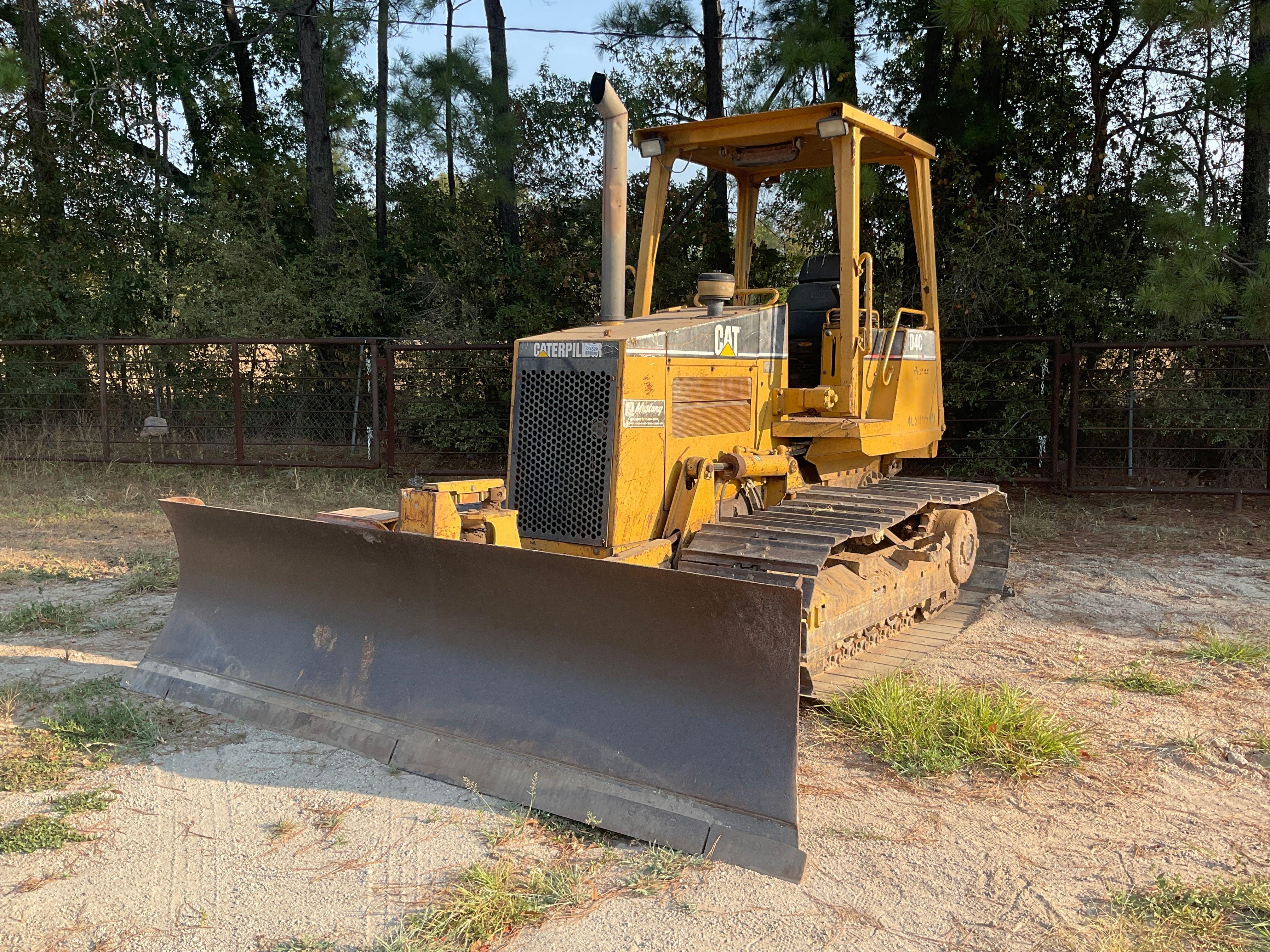 Main image Caterpillar D4C Series III