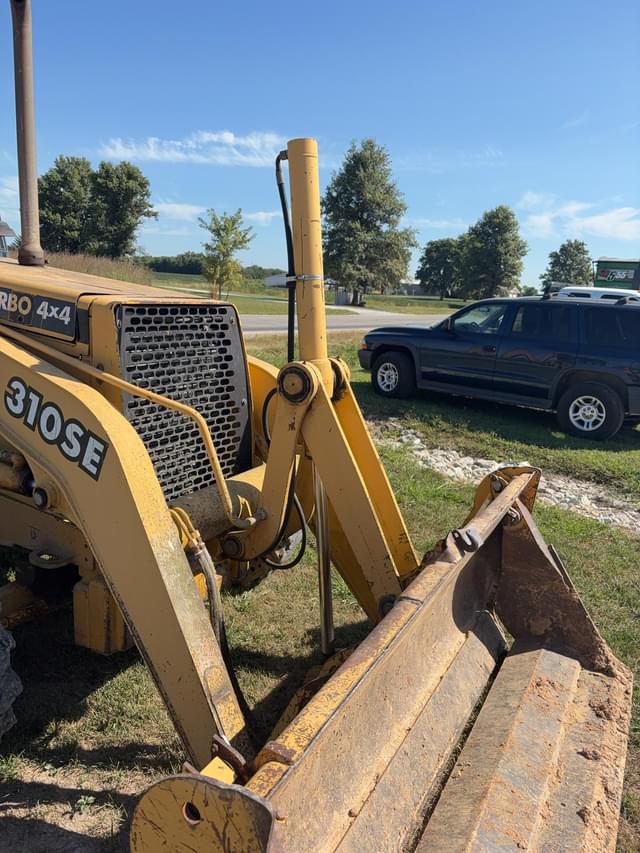Image of John Deere 310SE equipment image 3