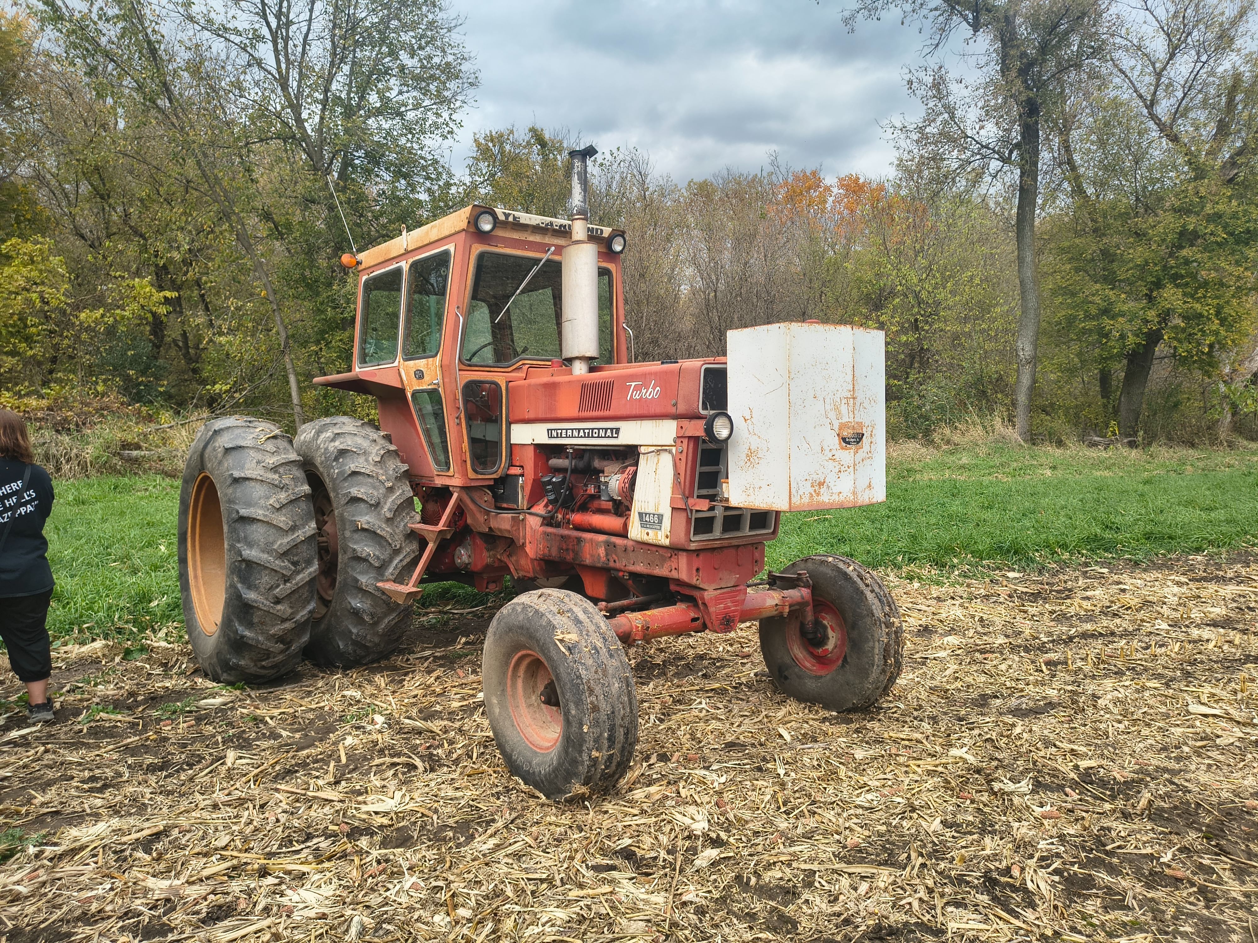 International Harvester 1466 Equipment Image0