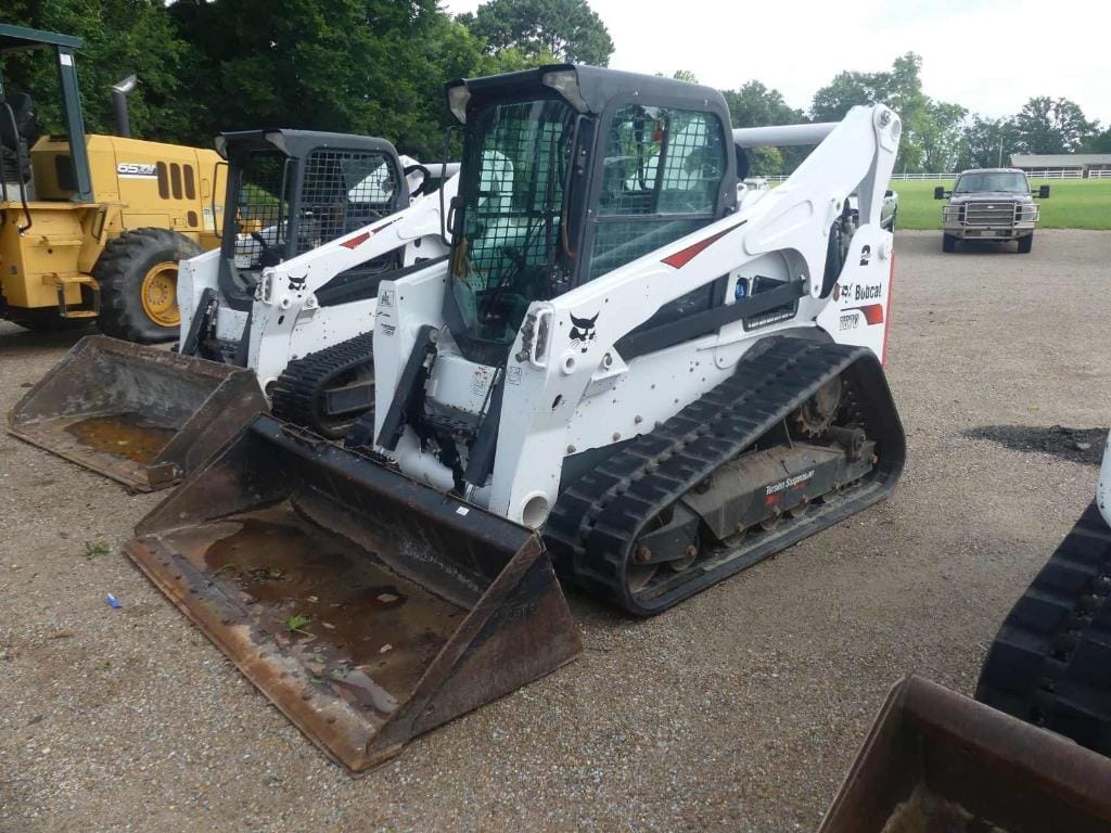 2022 Bobcat T870 Equipment Image0