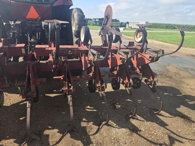 Image of Case IH 183 equipment image 2