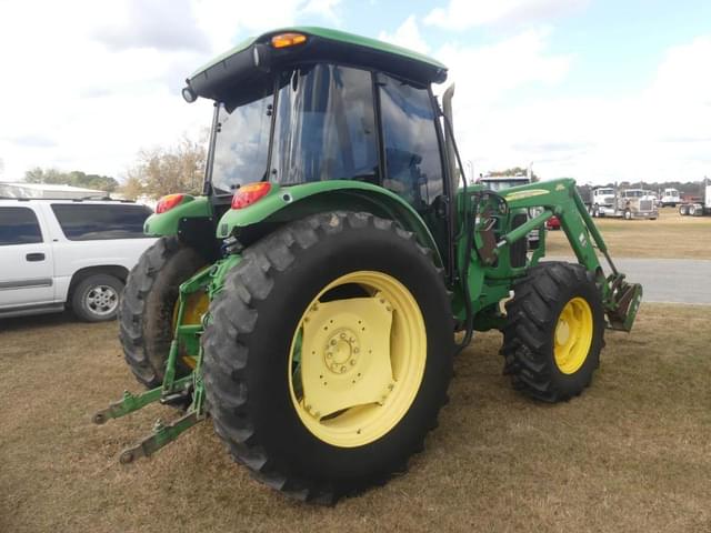 Image of John Deere 6115D equipment image 2