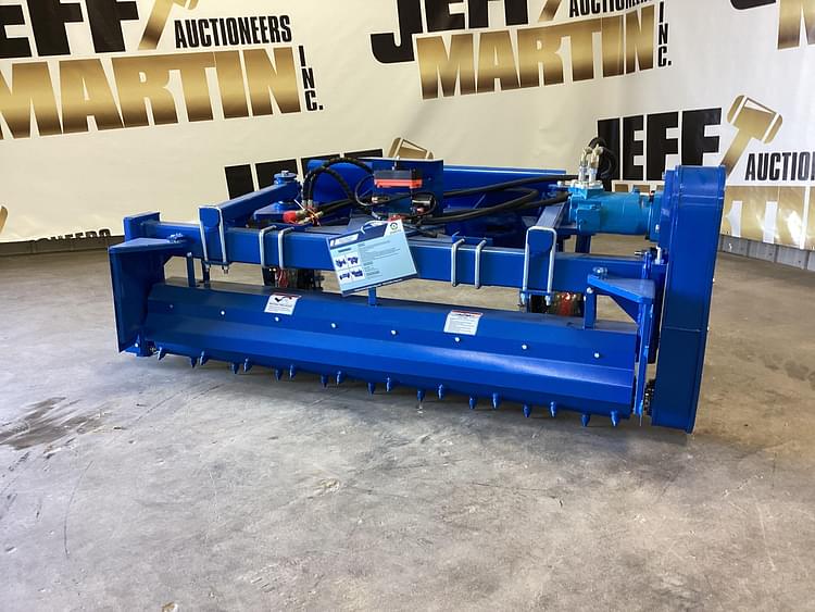 2023 Top Cat SSSCR72 Equipment Image0