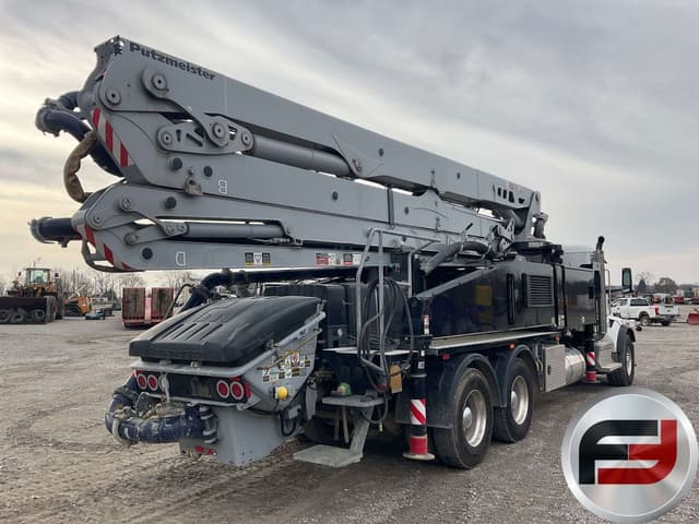 Image of Peterbilt 567 equipment image 4