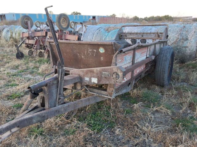 Image of New Idea 201 equipment image 1