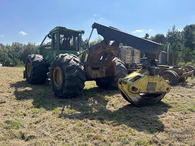 Image of John Deere 848L equipment image 1