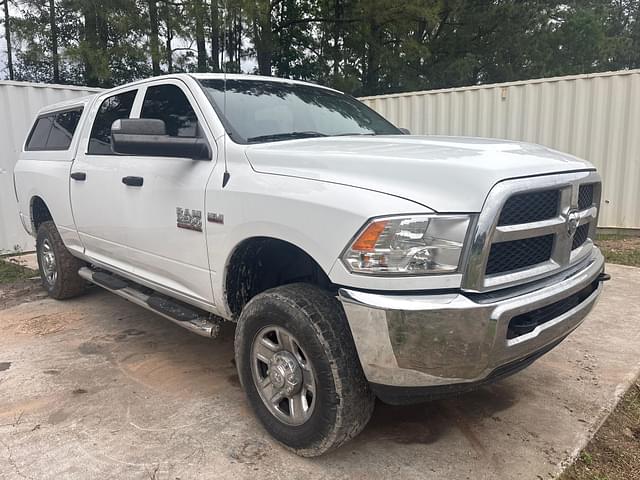 Image of Dodge Ram 2500 equipment image 2