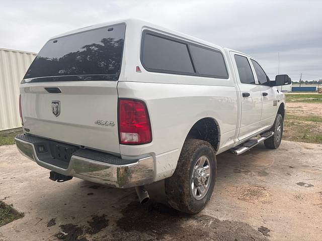 Image of Dodge Ram 2500 equipment image 4