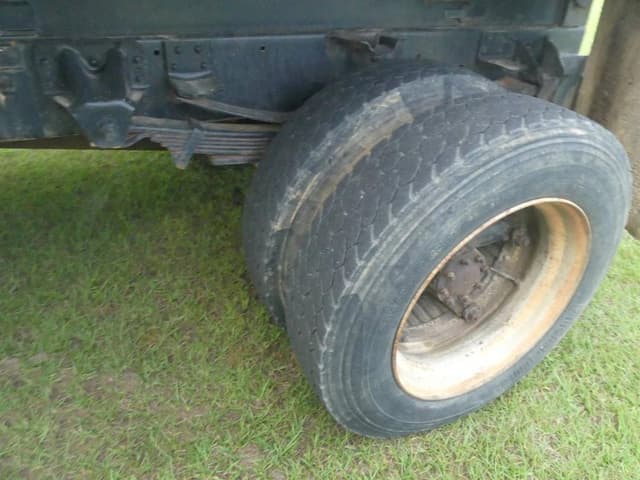 Image of GMC Topkick equipment image 4