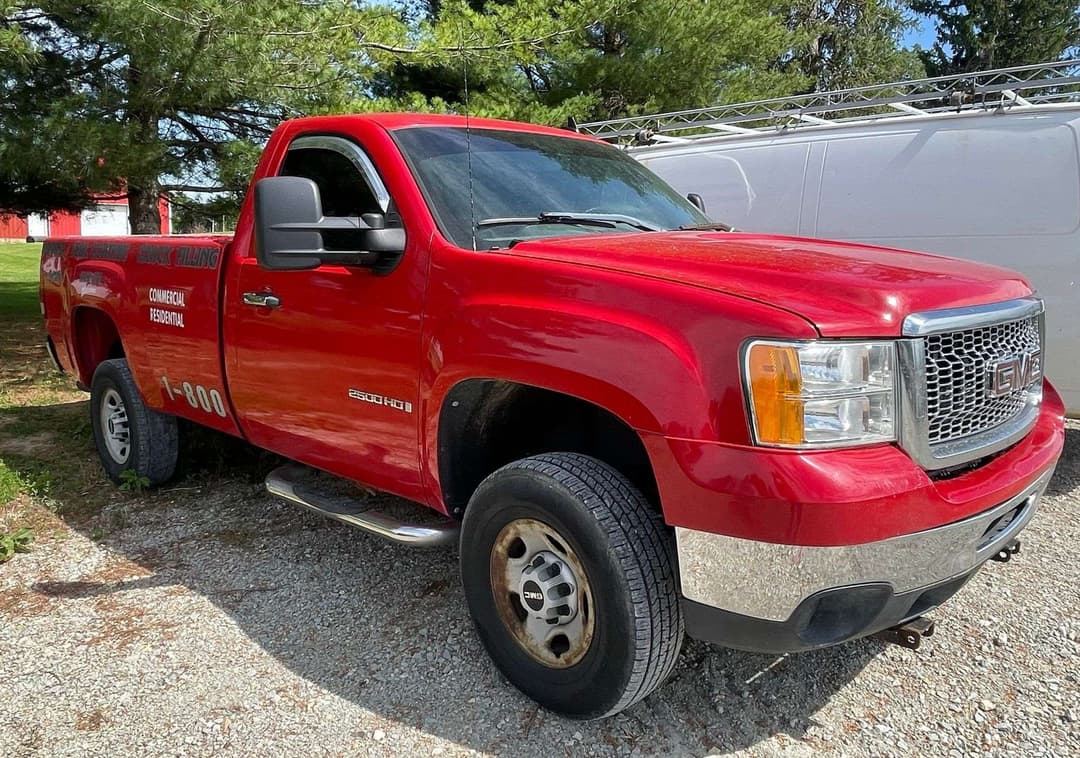 Image of GMC 2500HD Primary image