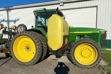 Image of John Deere 8200 equipment image 2