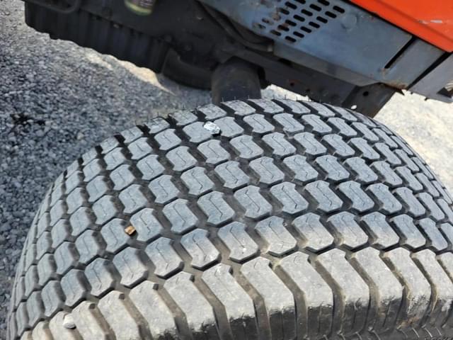 Image of Kubota L4310 equipment image 4