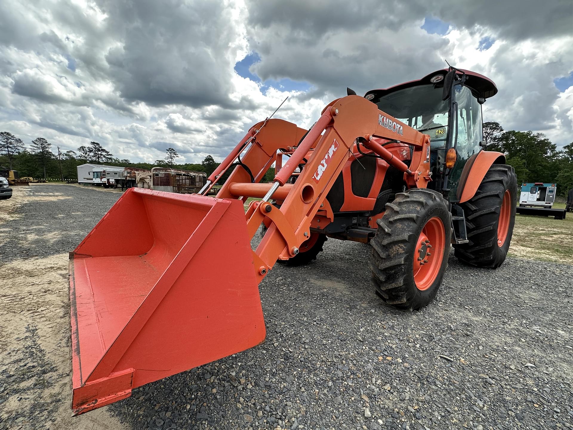 Kubota M5-091 Tractors 40 to 99 HP for Sale | Tractor Zoom