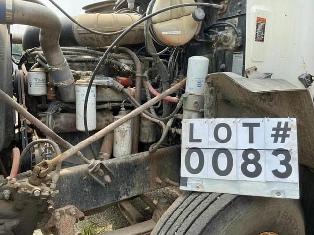 Image of Mack CH613 equipment image 1