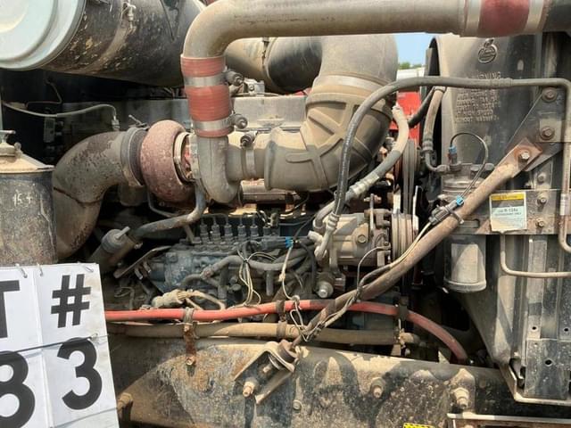 Image of Mack CH613 equipment image 2