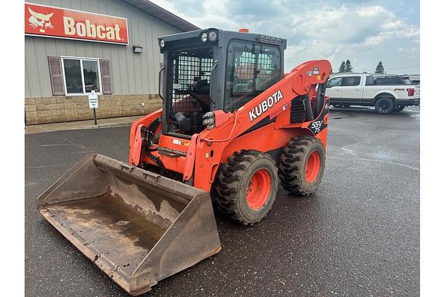 Image of Kubota SSV75 equipment image 2