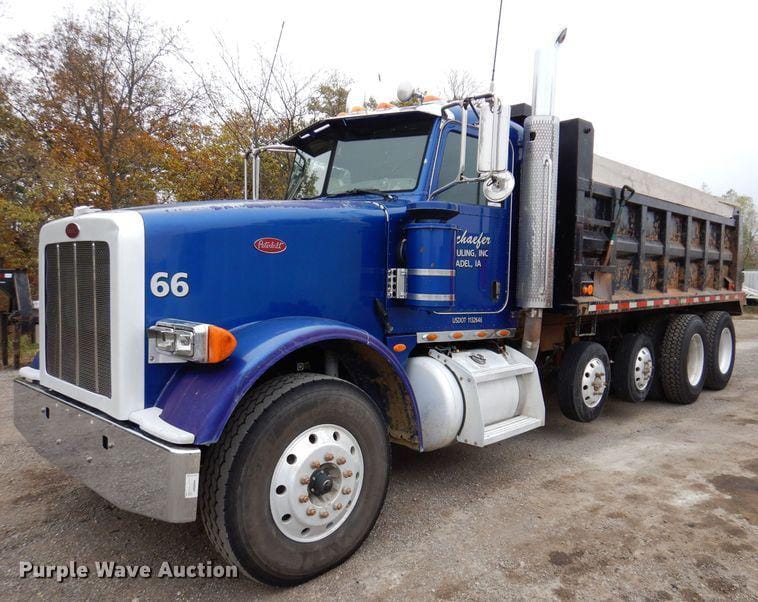 Main image Peterbilt 367