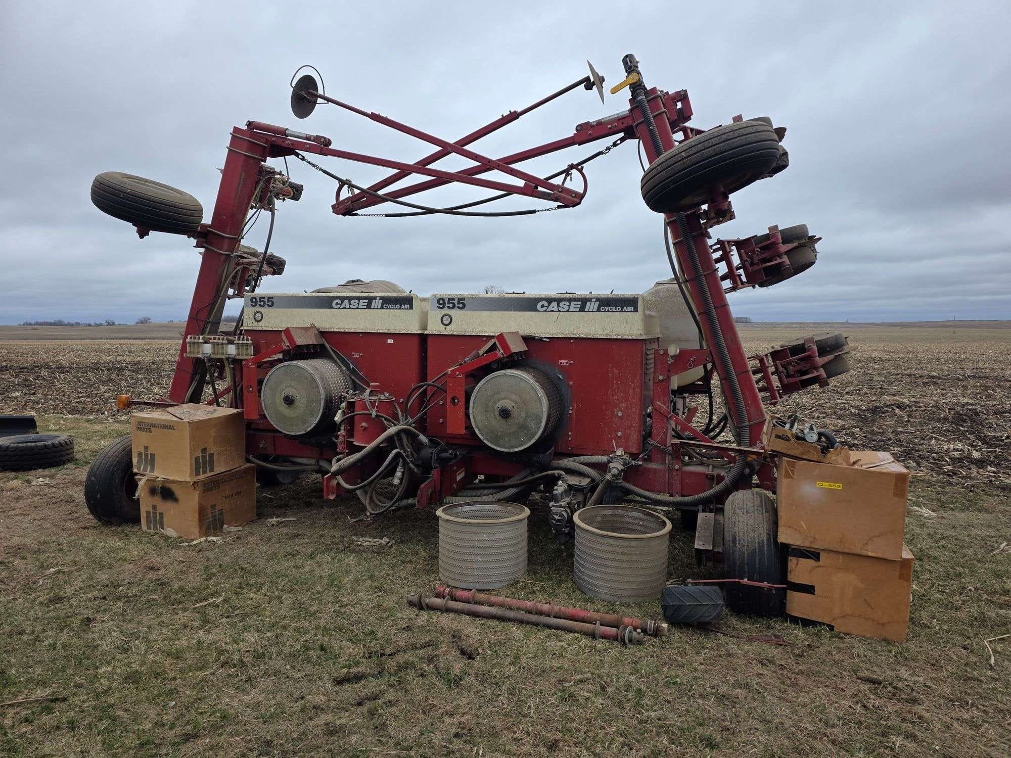 Case IH 955 Cyclo Air Equipment Image0
