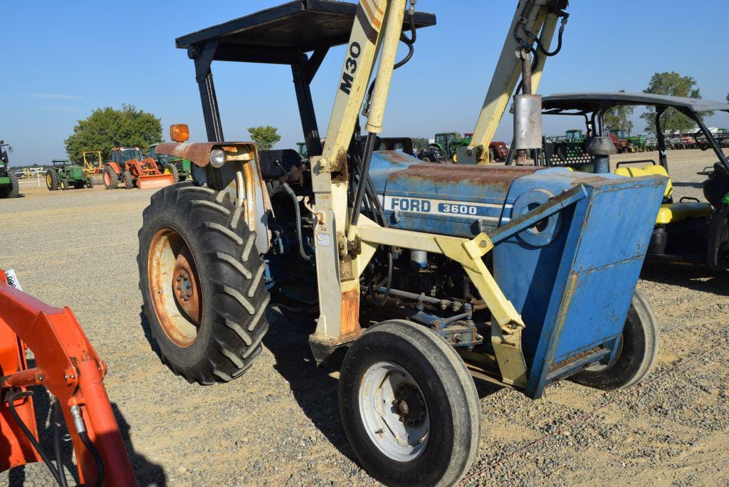 Main image Ford 3600