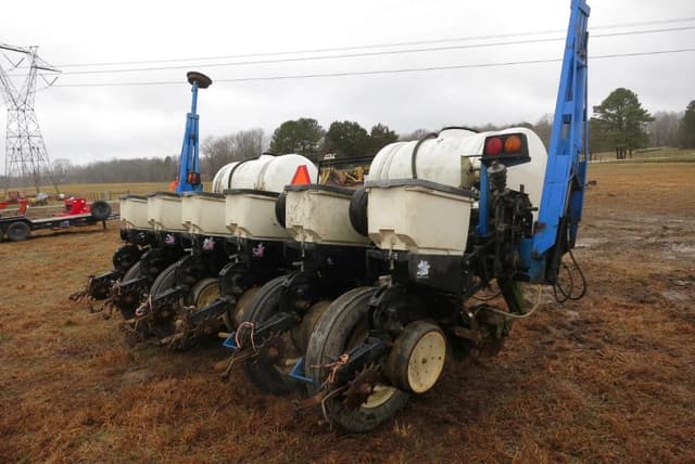 Image of Kinze 3000 equipment image 4