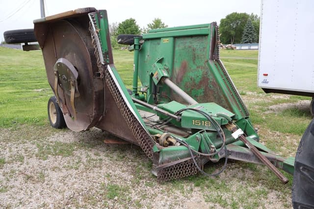 Image of John Deere 1518 equipment image 1