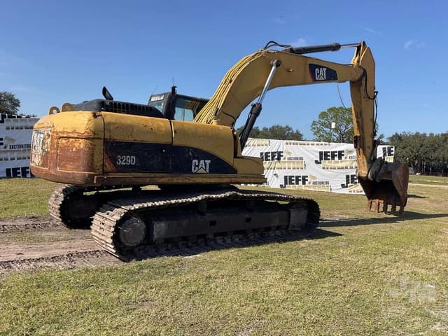 Image of Caterpillar 329DL equipment image 4