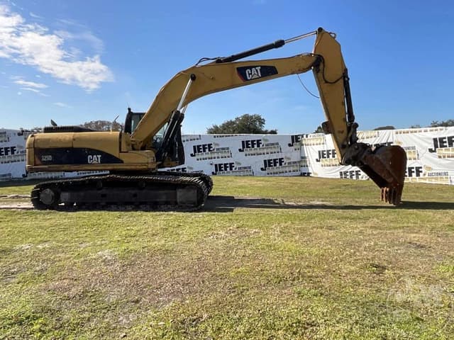 Image of Caterpillar 329DL equipment image 3