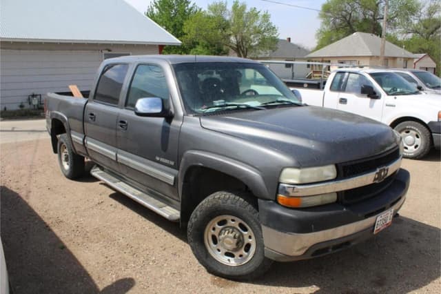 Image of Chevrolet 2500 equipment image 1