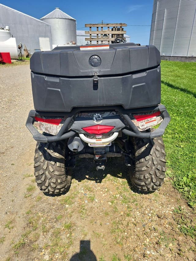 Image of Can-Am Outlander 500 equipment image 4