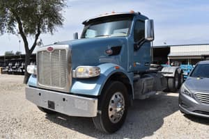 2021 Peterbilt 567 Image