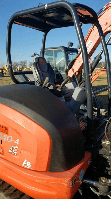 Main image Kubota KX040-4