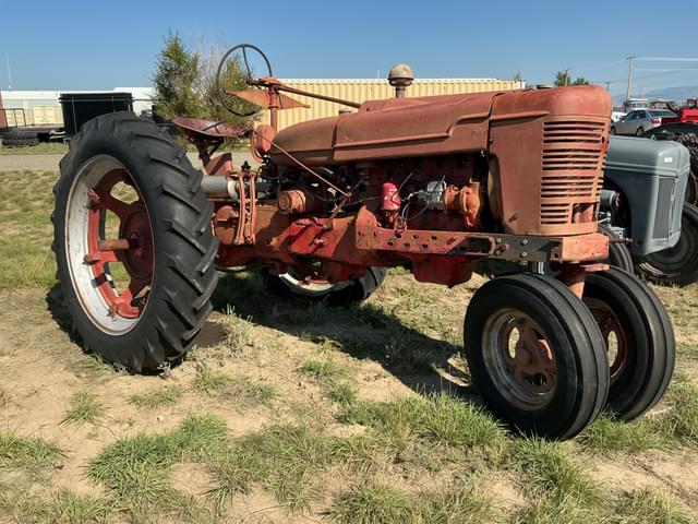 Image of Farmall H equipment image 2
