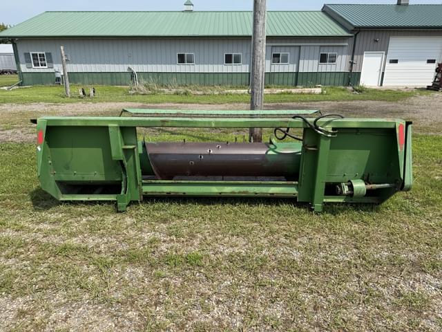 Image of John Deere 212 equipment image 4