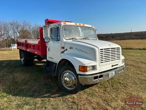 1999 International 4700 Image