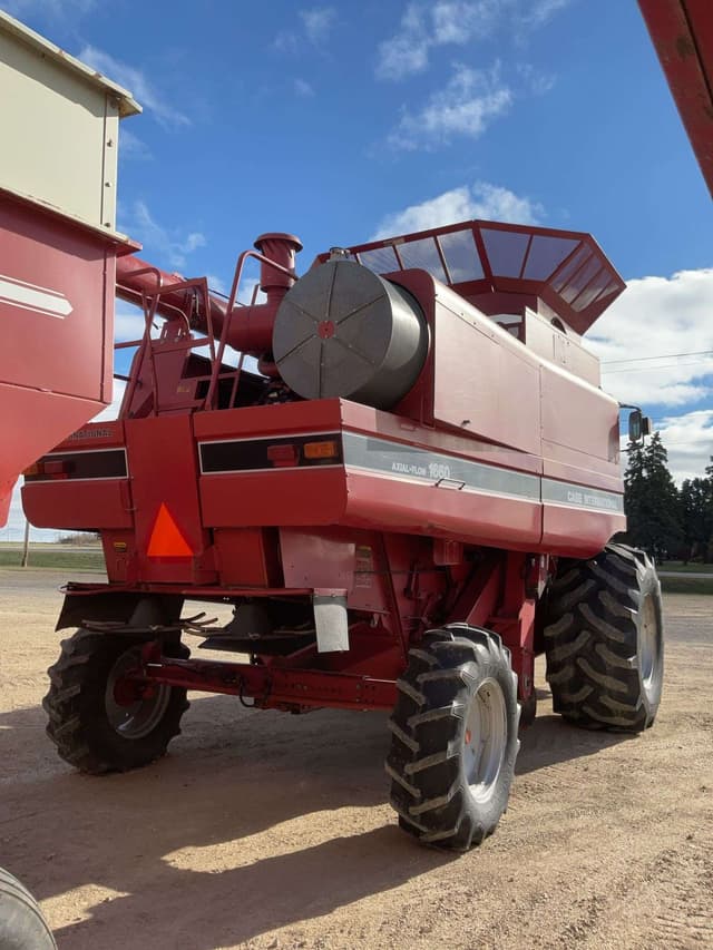 Image of Case IH 1680 equipment image 4