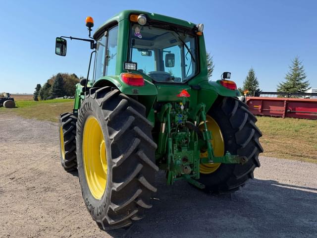 Image of John Deere 6430 equipment image 3