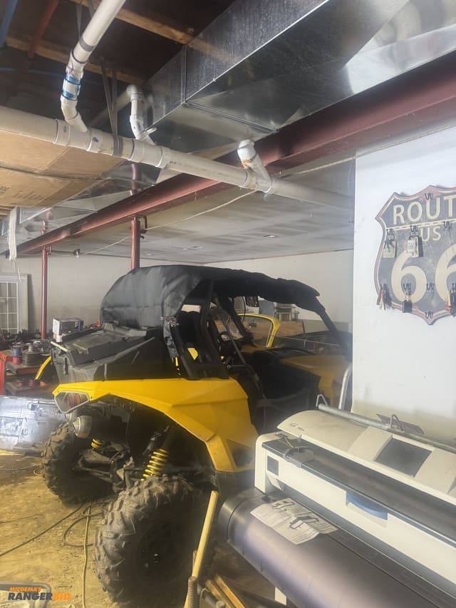 Image of Can-Am Maverick 1000 equipment image 3